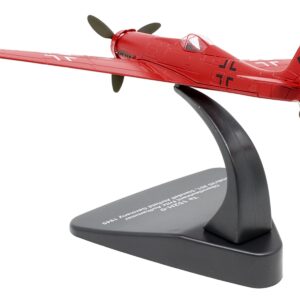 Focke-Wulf Ta 152H-0 War Plane Oberstleutnant Fritz Aufhammer Stab/JG 301 Stendall Airfield Germany (1945) "Oxford Aviation" Series 1/72 Diecast Model Airplane by Oxford Diecast