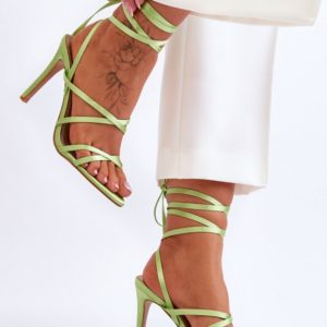 Strappy Sandals Step in Style - Green