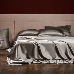 Pattern: Silver, Size: 220x240-Fitted sheet, Specification:  - 25 Pound Silk Four Piece Set Of Silk