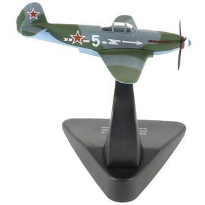 Yakovlev Yak-3 Fighter Plane Pilot Roger Sauvage Nomandie Regiment (Spring 1945) "Oxford Aviation" Series 1/72 Diecast Model Airplane by Oxford Diecast