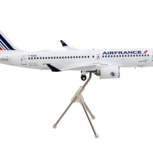 Airbus A220-300 Commercial Aircraft "Air France" White with Striped Tail "Gemini 200" Series 1/200 Diecast Model Airplane by GeminiJets
