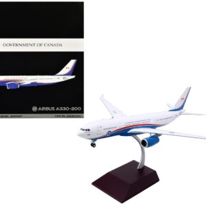 Airbus A330-200 Commercial Aircraft "Government of Canada - Royal Canadian Air Force" (330002) White and Blue with Red Stripes "Gemini 200" Series 1/200 Diecast Model Airplane by GeminiJets