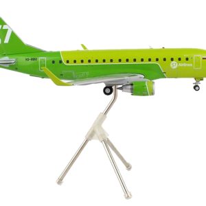Embraer ERJ-170 Commercial Aircraft "S7 Airlines" Lime Green "Gemini 200" Series 1/200 Diecast Model Airplane by GeminiJets