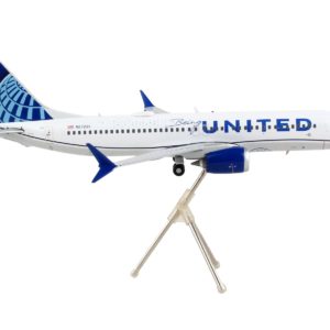 Boeing 737 MAX 8 Commercial Aircraft "United Airlines - United Together" White with Blue Tail "Gemini 200" Series 1/200 Diecast Model Airplane by GeminiJets