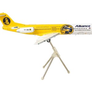 Fokker F100 Commercial Aircraft "Alliance Airlines" White and Yellow "Gemini 200" Series 1/200 Diecast Model Airplane by GeminiJets